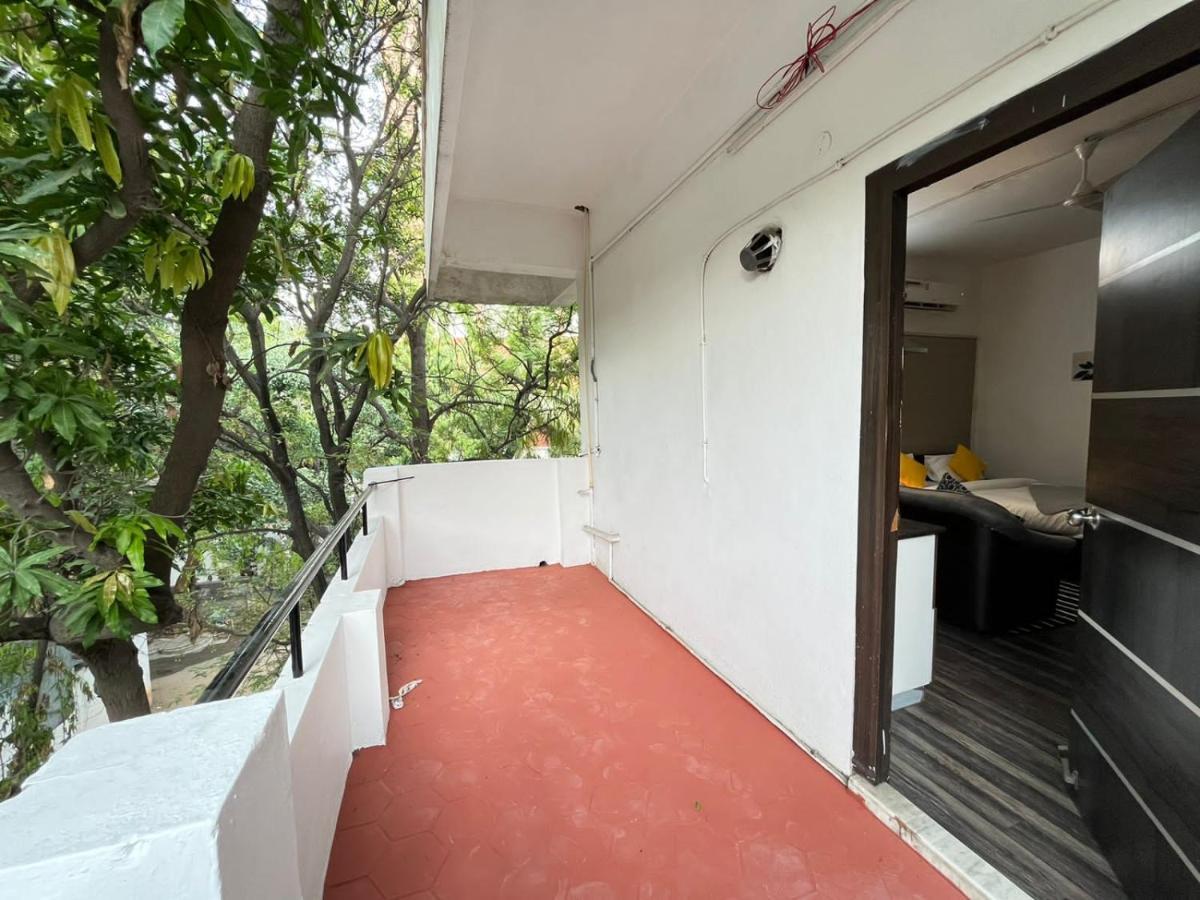 Bedchambers Serviced Apartments, Hyderabad Exterior photo